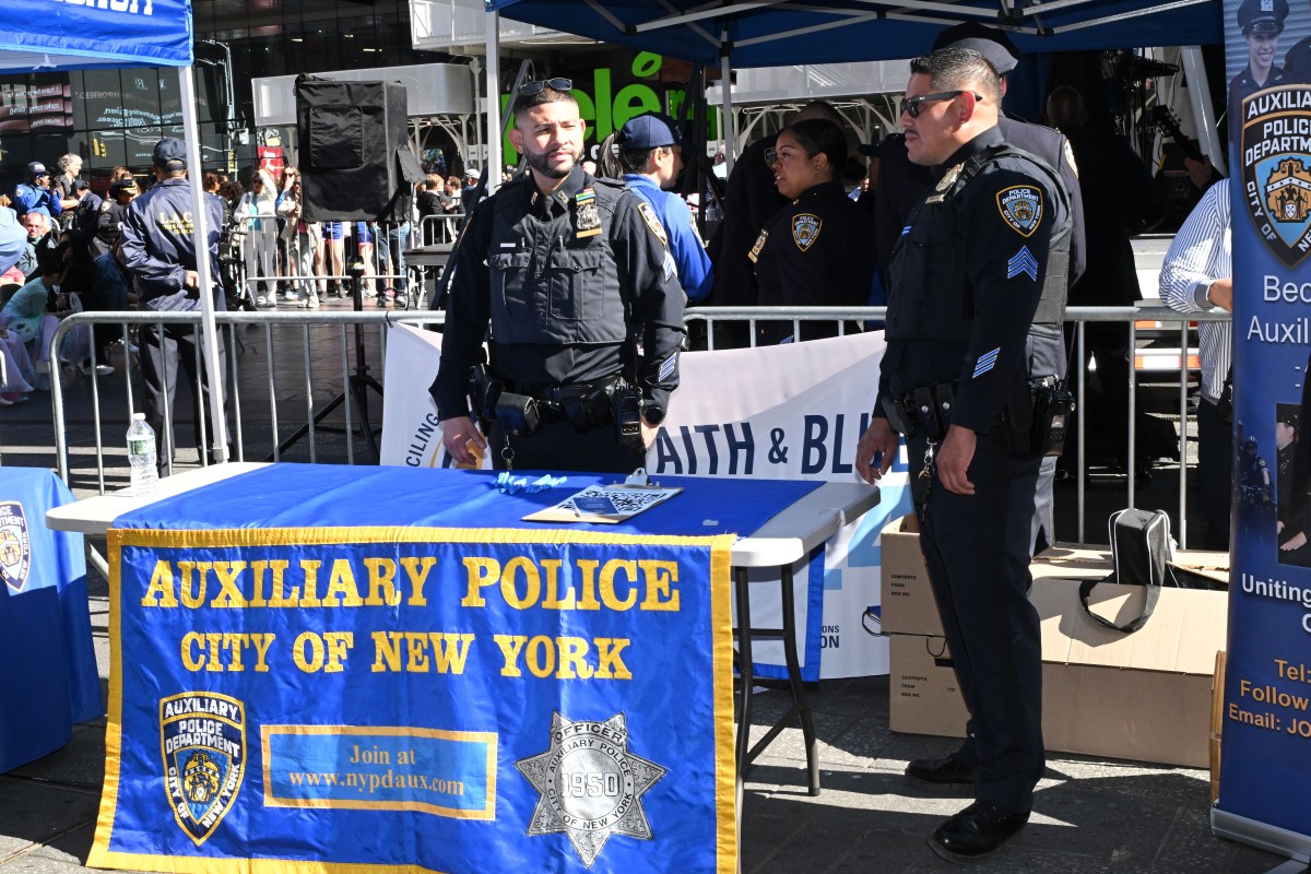 NYPD’s Faith & Blue event unites religious leaders and law enforcement in Times Square to strengthen community ties 2