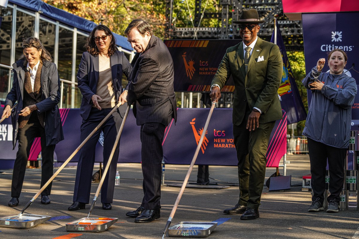 NYC MARATHON | Central Park ceremony paints the way for runners heading to the finish line this Sunday 4