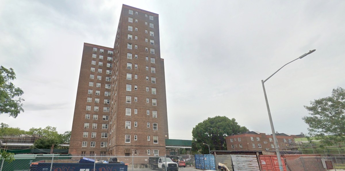 Brooklyn stabbing leaves man wounded near public housing complex 2 Location of Brooklyn stabbing