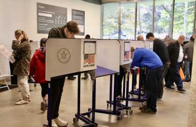 Early voting at the American Museum of Natural History Richard Gilder Center for Science, Education and Innovation building Featuring: Early Voting Where: New York City, New York, United States When: 03 Nov 2024