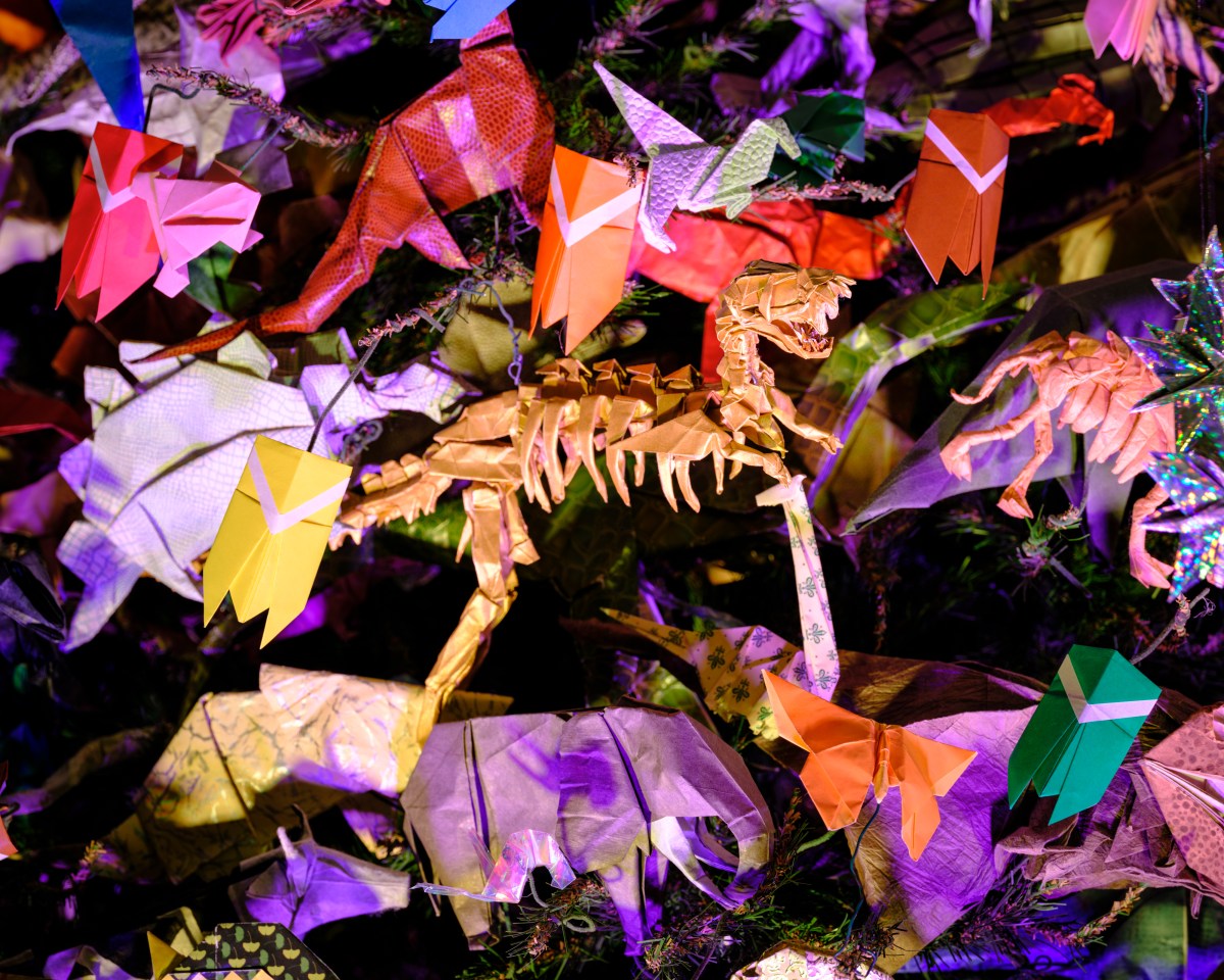 Origami Tyrannosaurus rex Model on the Origami tree
