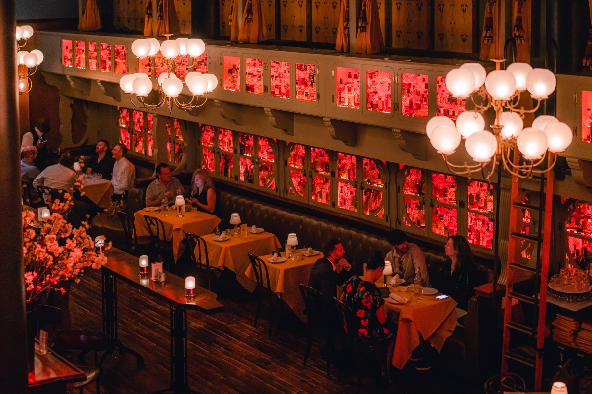 Celebrate a luxe Thanksgiving at The Flatiron Room 3