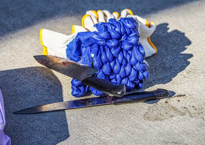 Knifes