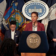 City Council set to provide guaranteed income to expecting homeless moms under new program 5 City Council announces guaranteed income program for homeless expecting moms