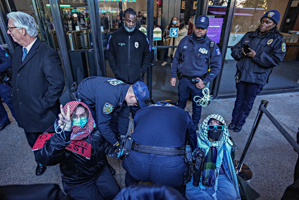 NYU students and professors cuffed after blocking library during latest pro-Palestine protest 9