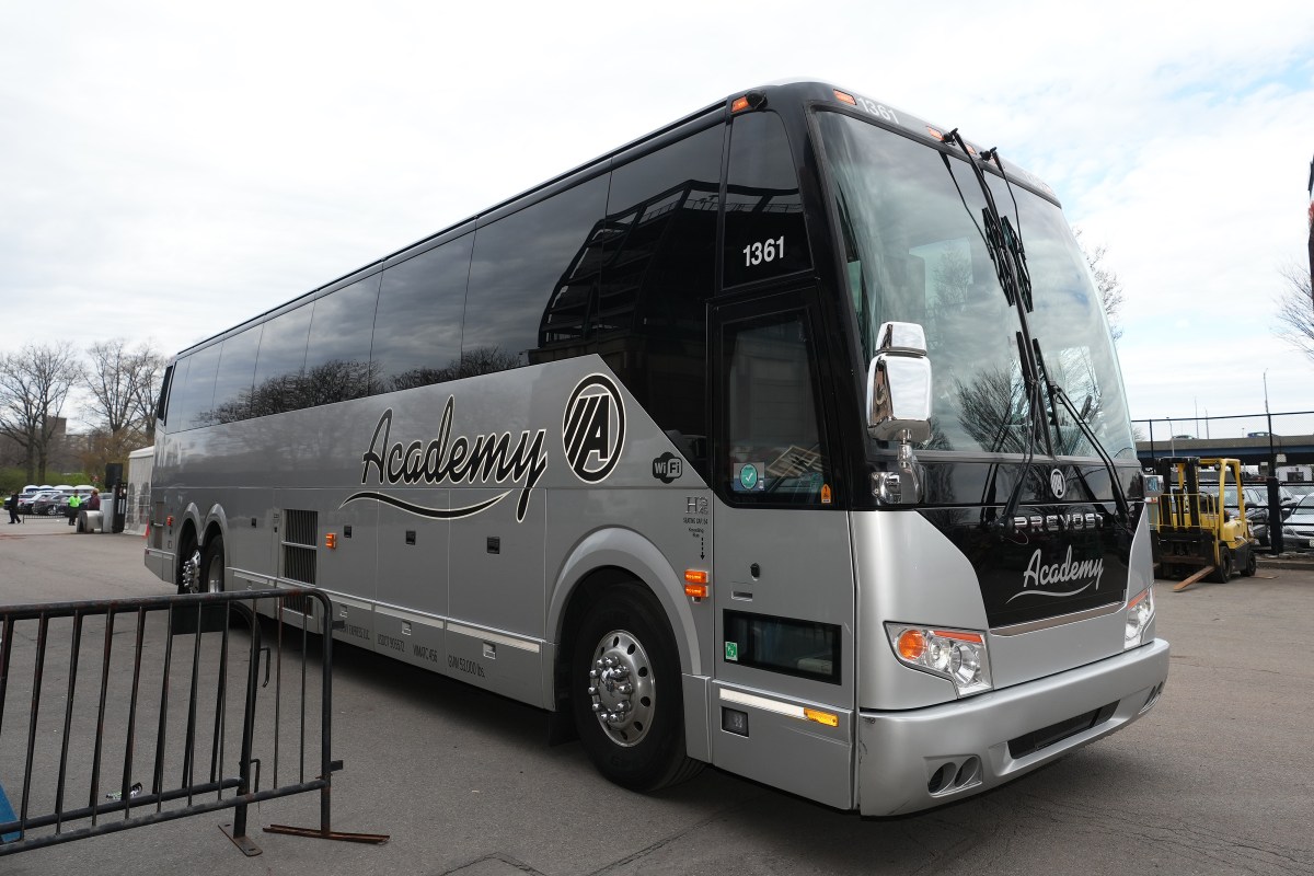 These are new traffic laws in New York slated for 2025 2 New transit law: charter bus