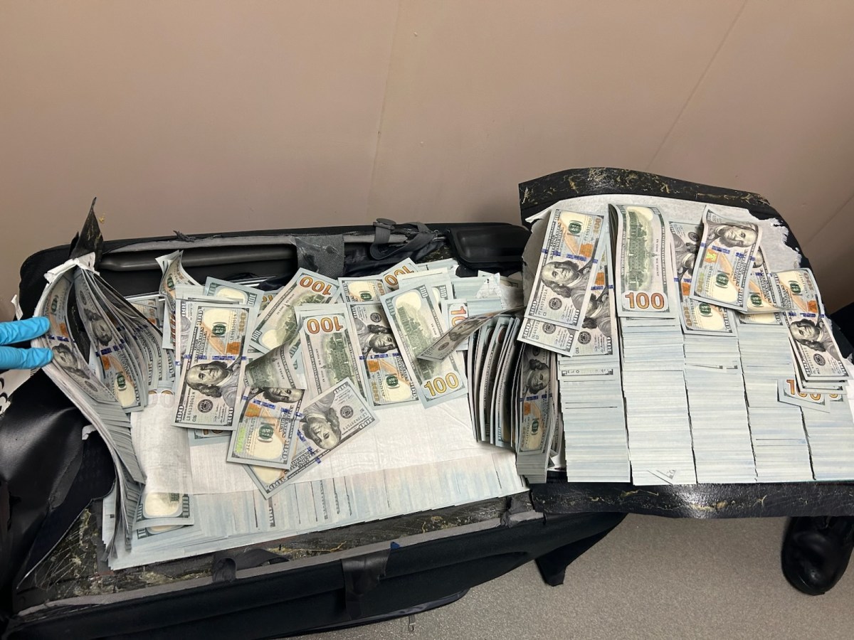 Secret Service warns New Yorkers of scams this holiday season 6