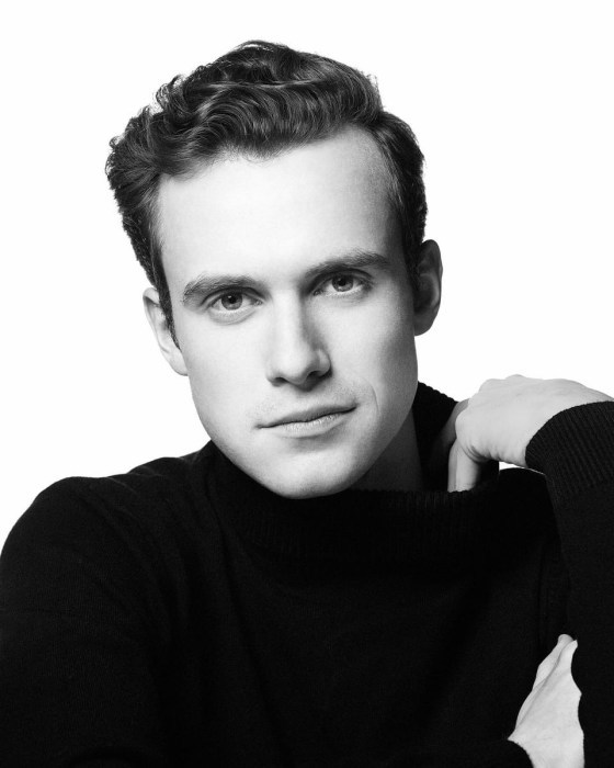 Ones to watch: New York’s most promising performers set to shine in 2025 5 Dan Toomey is a comedian and writer/host of Morning Brew's comedy business news channel Good Work. He is developing a long form TV series with the same theme.