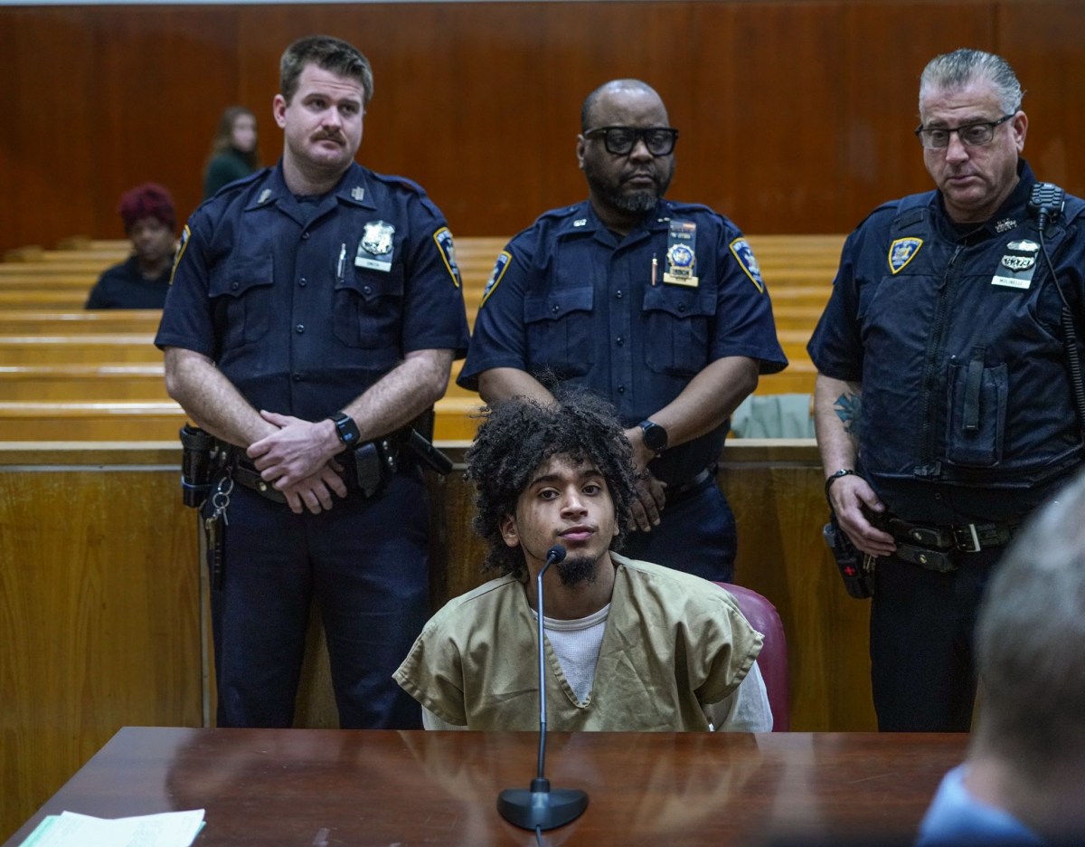 'What the f**k?!' Violent Midtown subway assault suspect who allegedly stomped on man's head 20 times shocked at bail amount 2