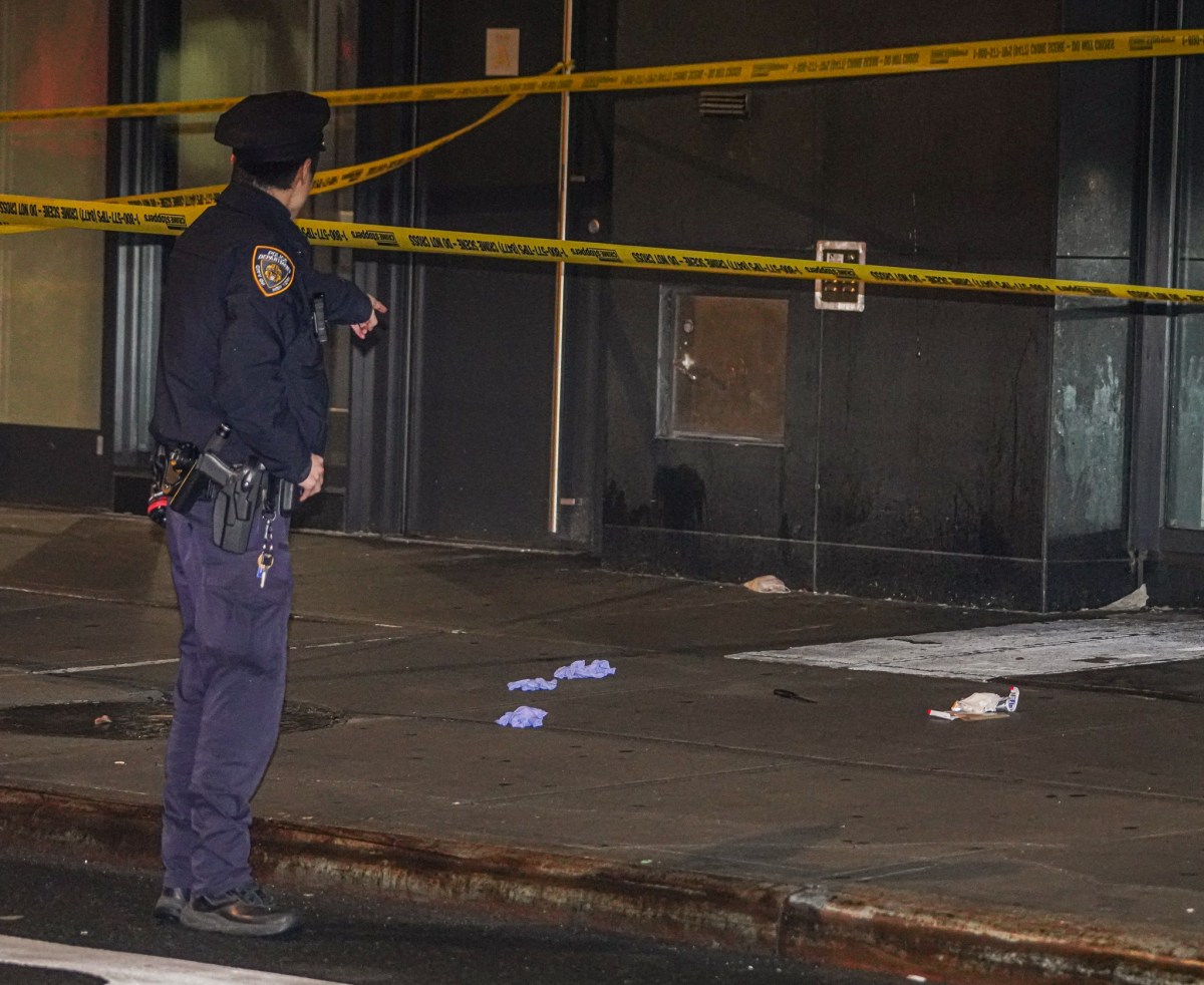 Lower East Side stabbing: Two suspects questioned in incident that left man dead, teen wounded 2