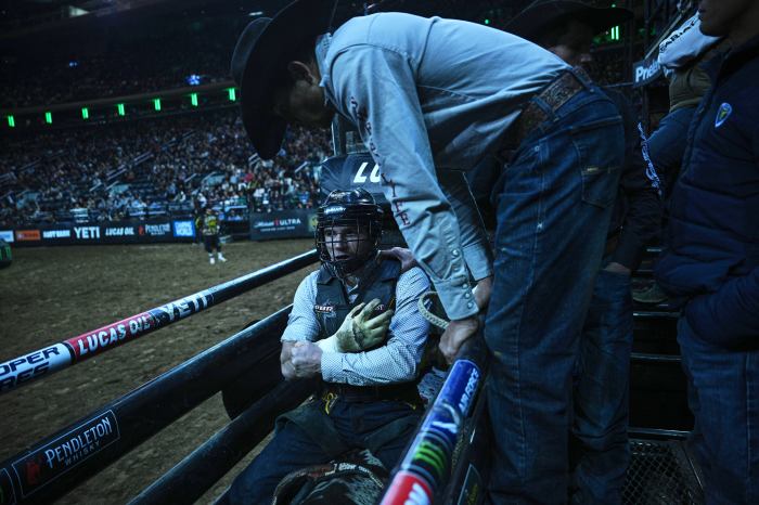 Record-setting PBR Unleash The Beast Rodeo thrills crowds in Madison Square Garden 4