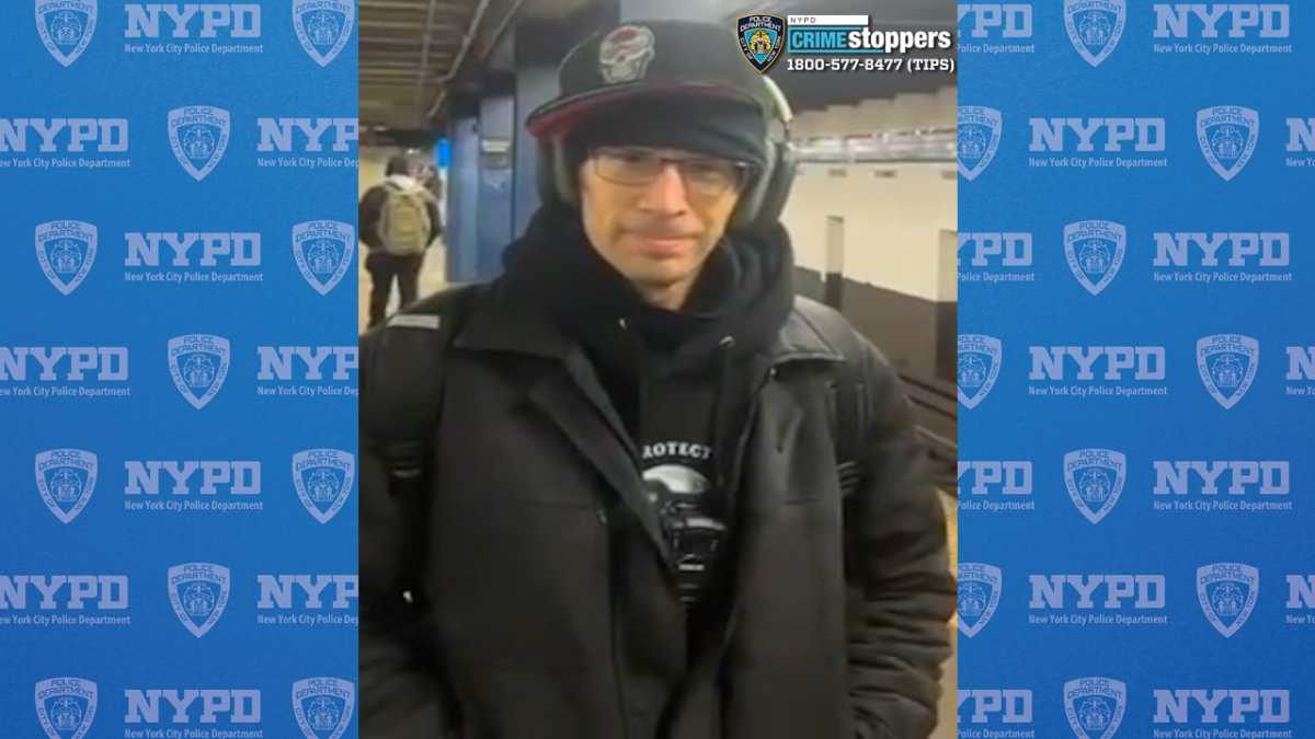 photo of a person wanted for assaulting a teenager in a Brooklyn subway station