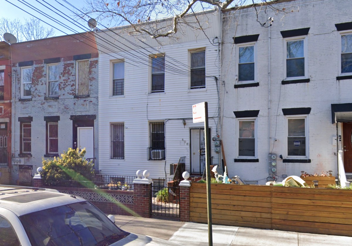 House in Brooklyn where man was stabbed to death