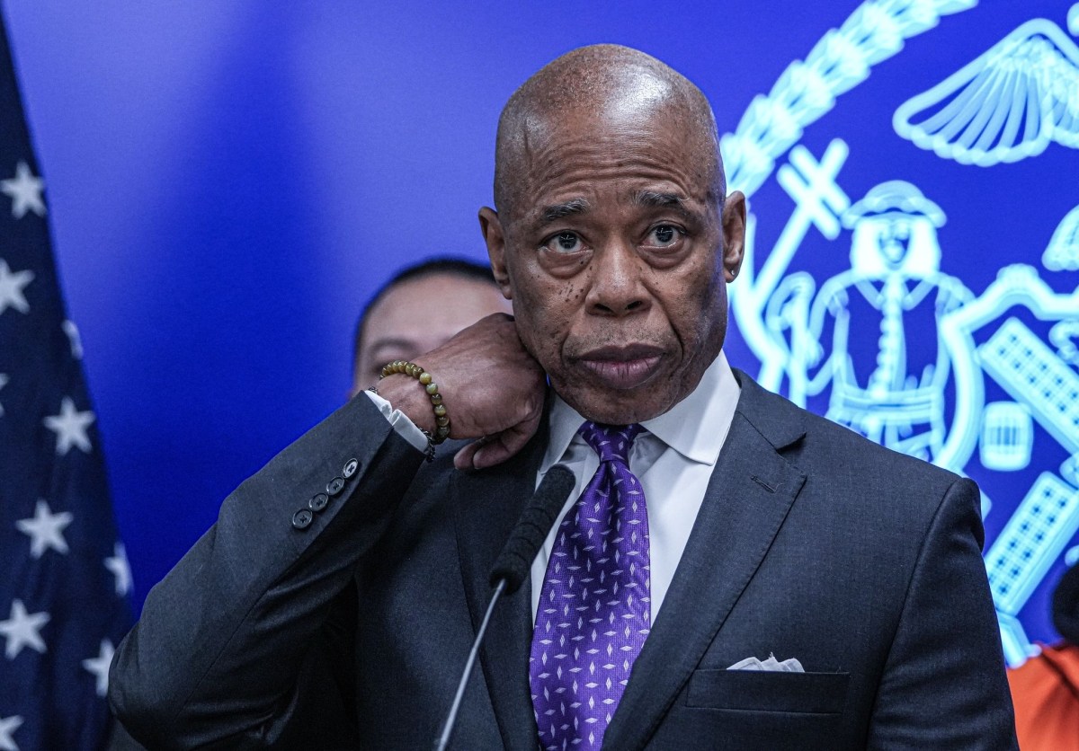 Mayor Adams abruptly ends press conference after media questions him about Hochul, congestion pricing 3