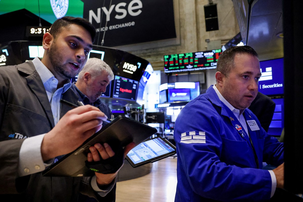 Wall Street stock brokers amid Trump tariffs