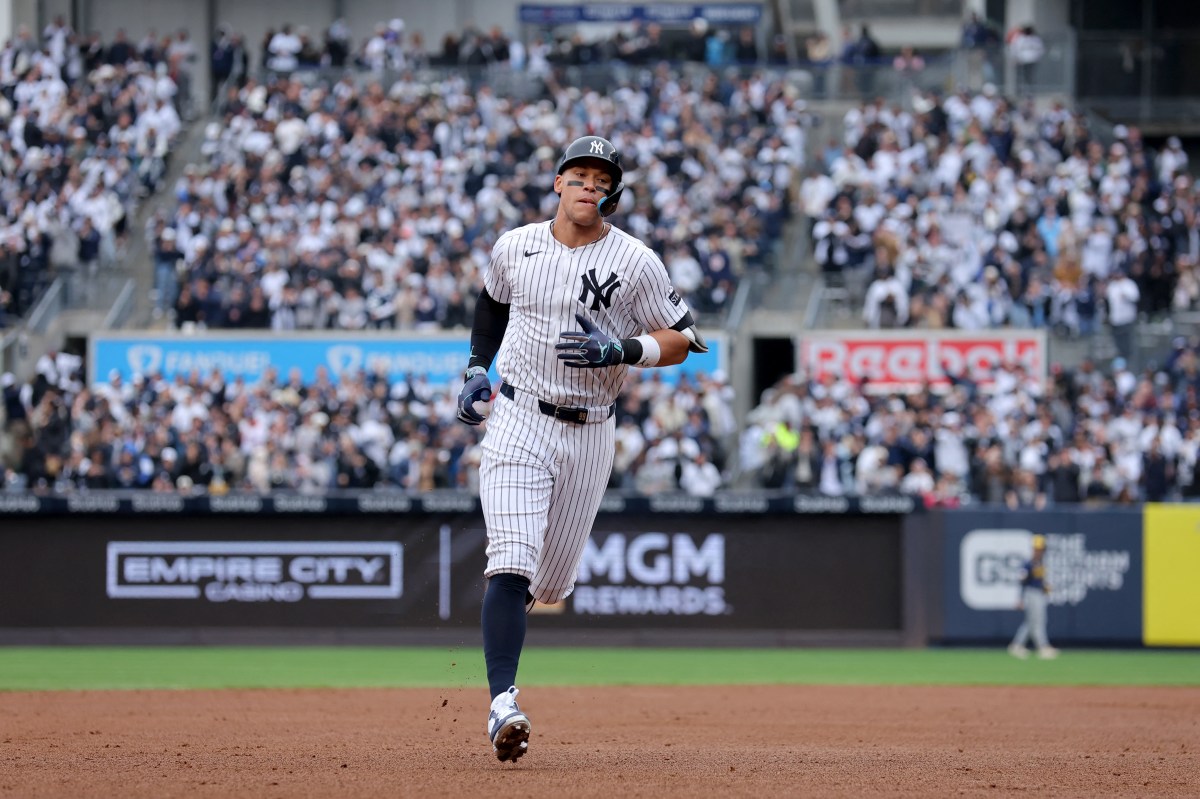 Aaron Judge Yankees Brewers home run