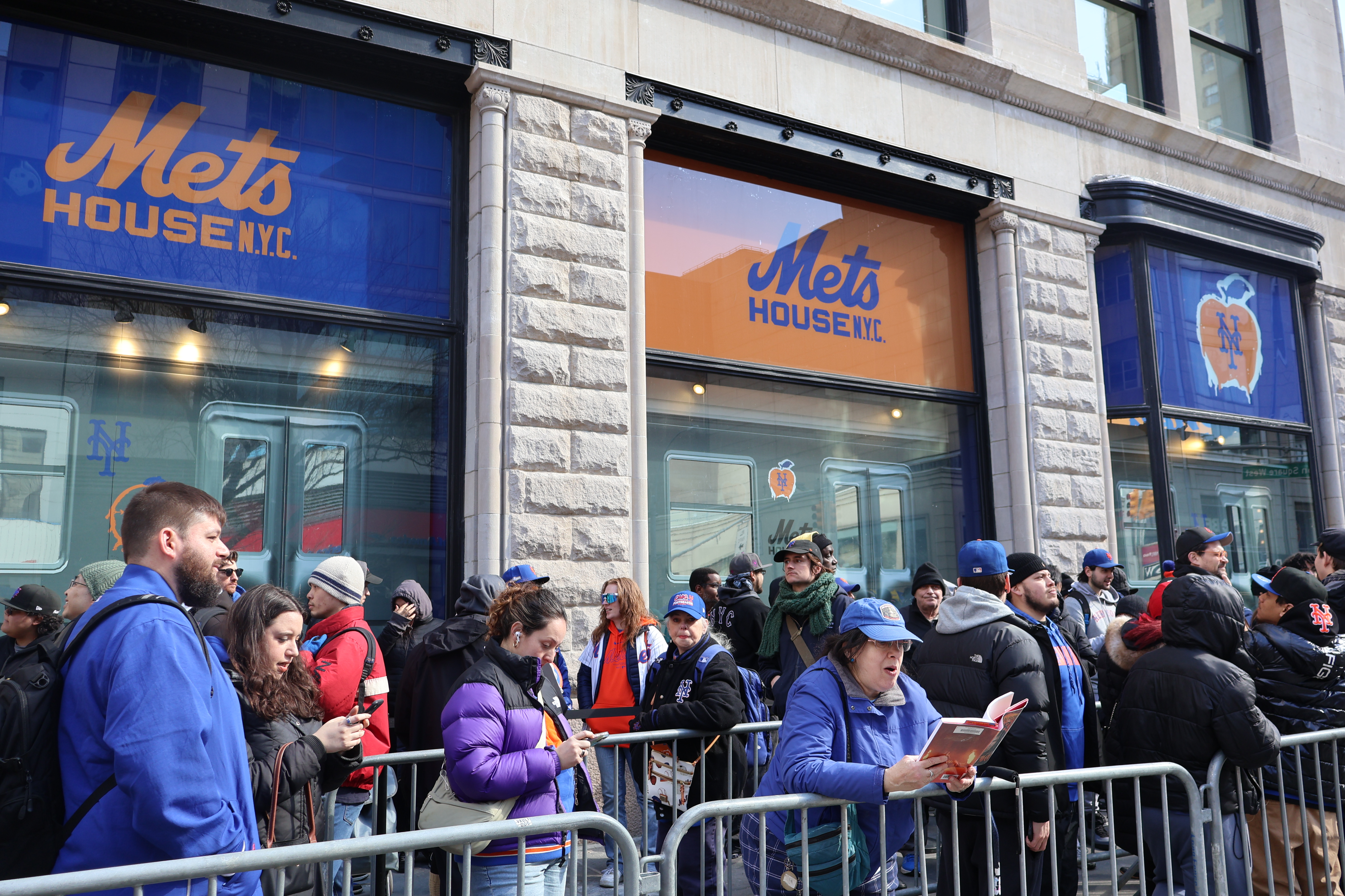 Mets House pop-up experience brings hype to Union Square 2 Mets House