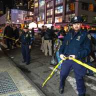 Times Square stabbing: Trio of suspects attack man in marijuana sale gone wrong, cops say 3 Police in Times Square stretch crime scene tape after stabbing
