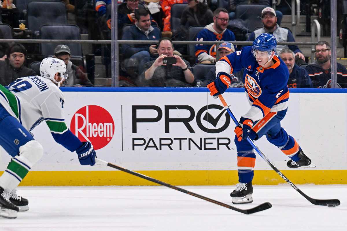 Mike Reilly Islanders