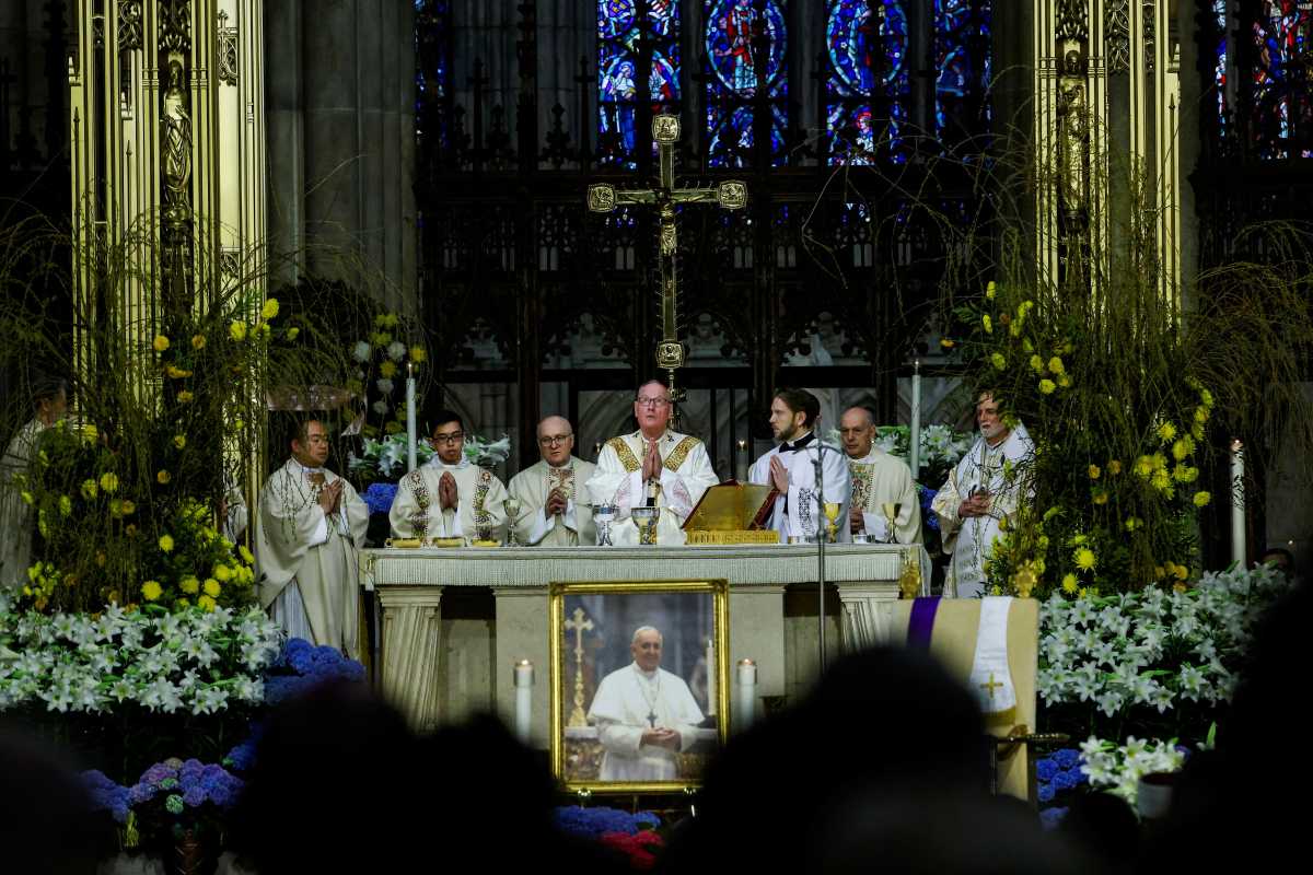 Pope Francis: Hundreds attend Memorial Mass at St. Patrick's Cathedral; Cardinal Dolan set to join funeral, conclave in Rome 2 Cardinal Timothy Dolan celebrates Mass for Pope Francis at St. Patrick’s Cathedral in Manhattan on April 22, 2025.