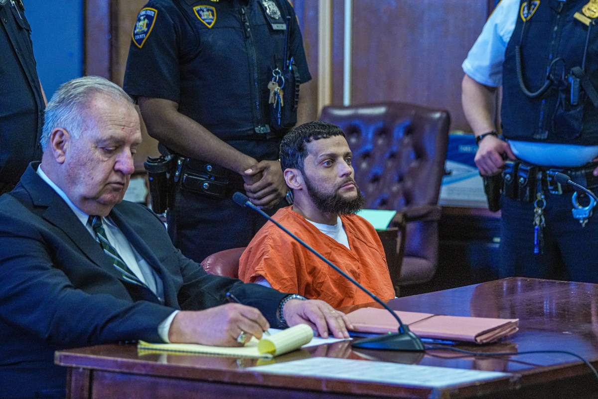 Tompkins Square Park shooter loses plea deal after assaulting correction officer on Rikers Island 4