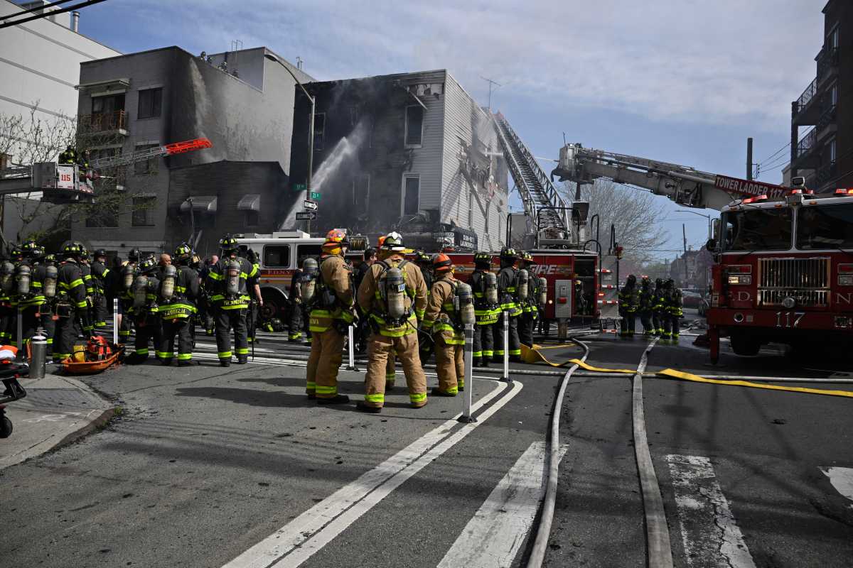 Firefighters battle Queens fire