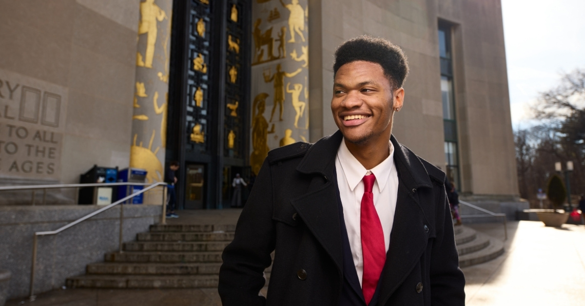 PHOTO – CUNY_Student_Brooklyn_Public_Library