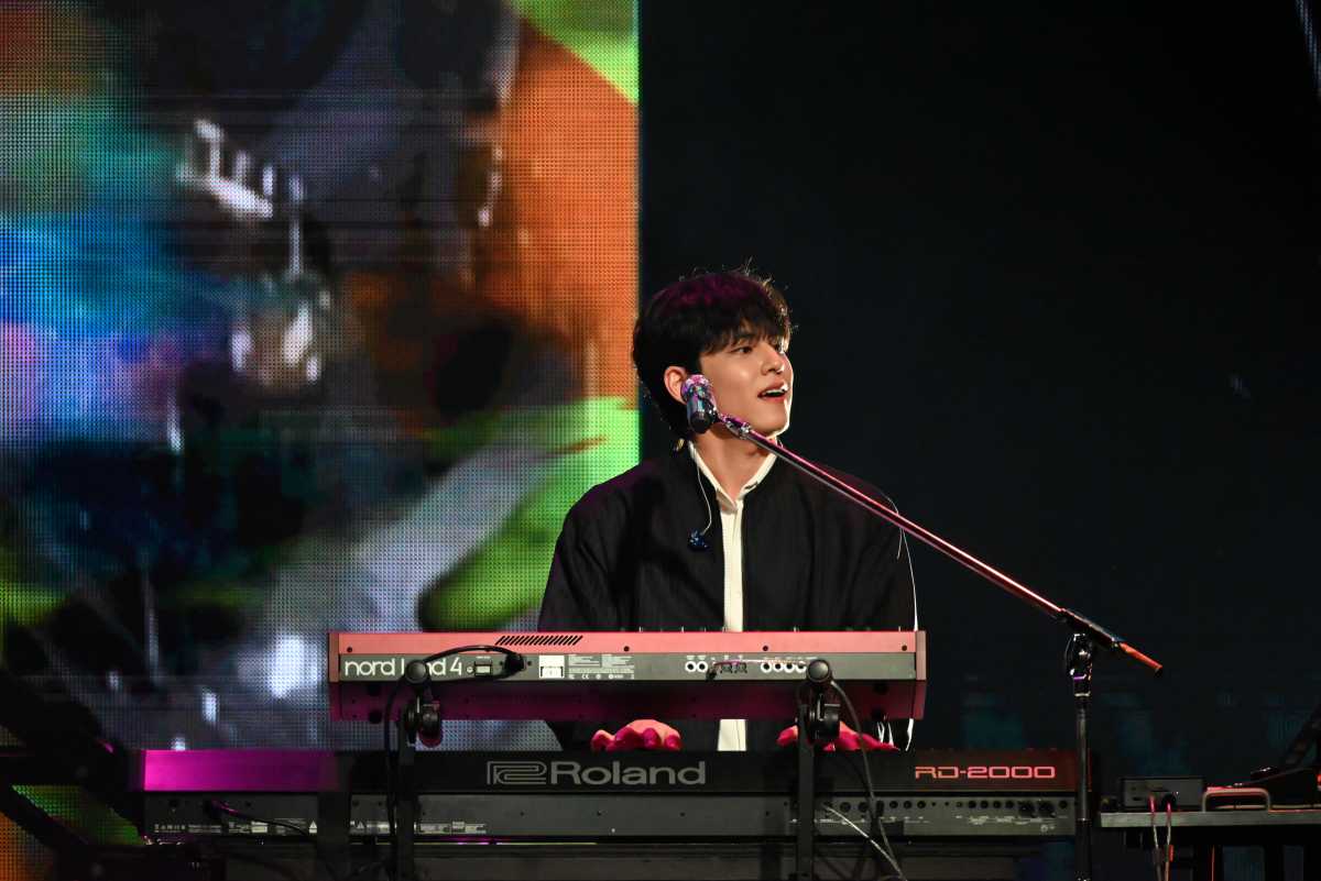 Day6's keyboard player Wonpil.