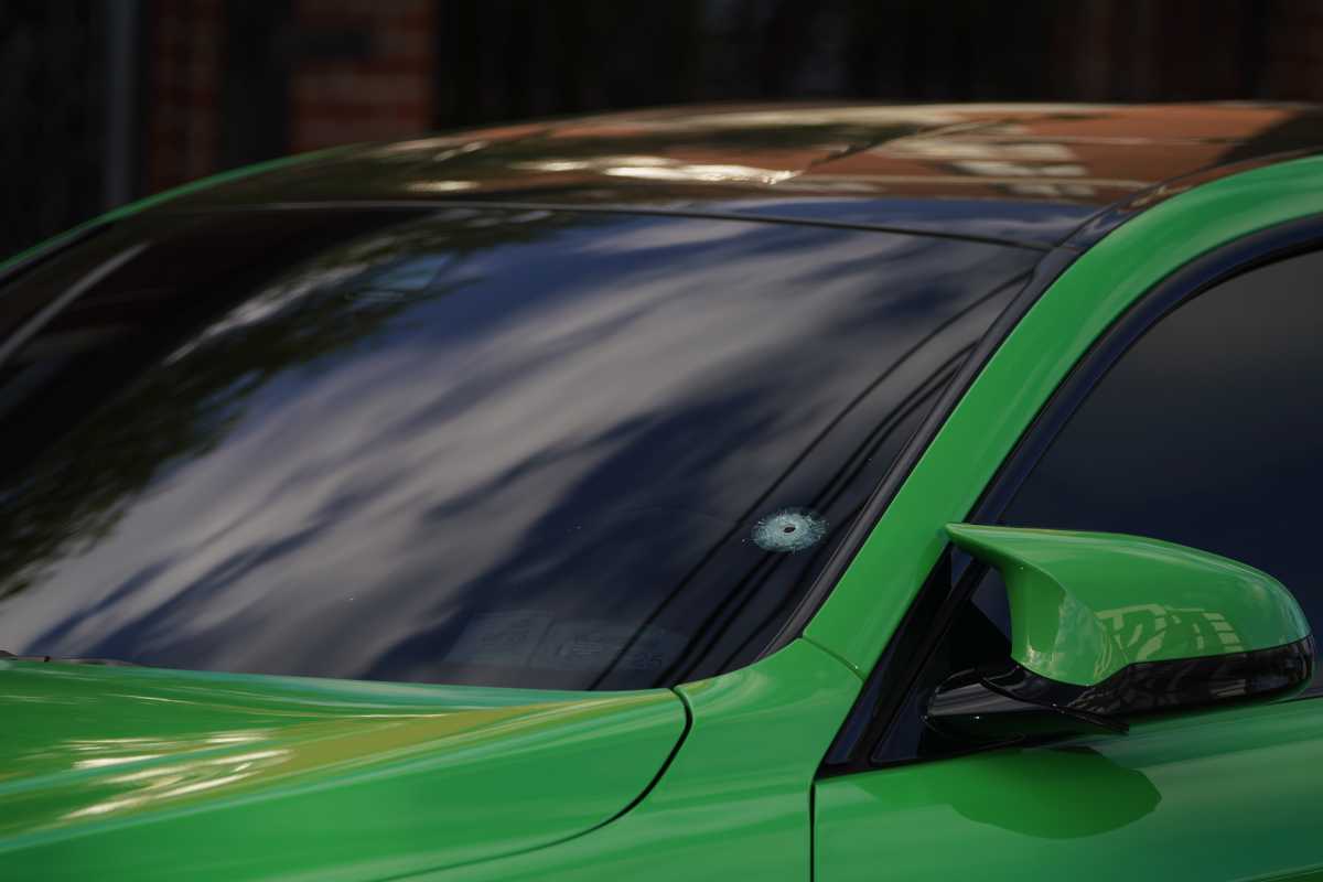 Robbers who shot off-duty Queens cop inside his luxury car booked on attempted murder charges 2