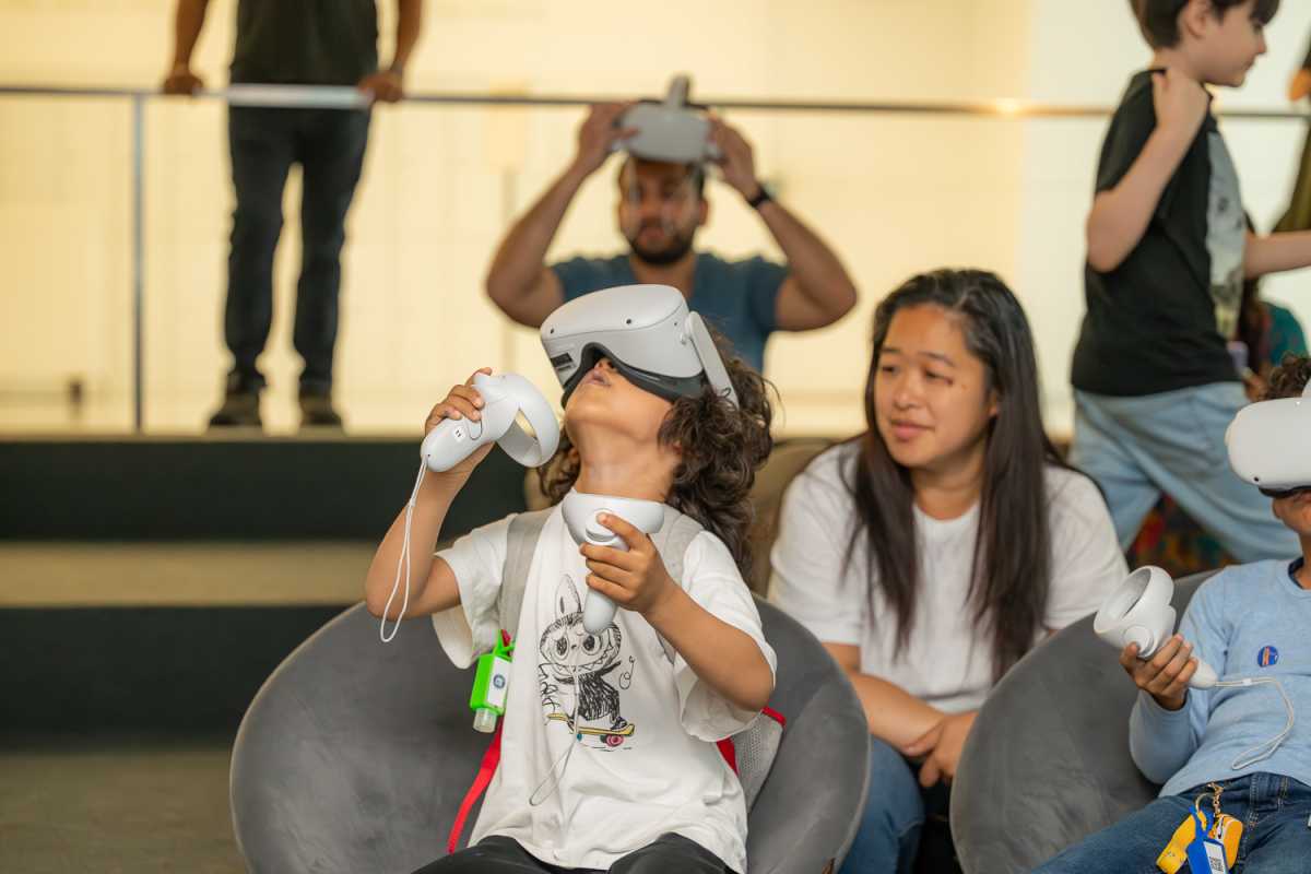 Executive Director Aziz Isham brings new life to Museum of the Moving Image in Queens 4 A young visitor
tries out painting in virtual reality.