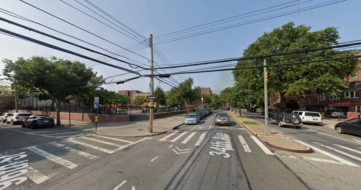 Scene of deadly stabbing in Queens
