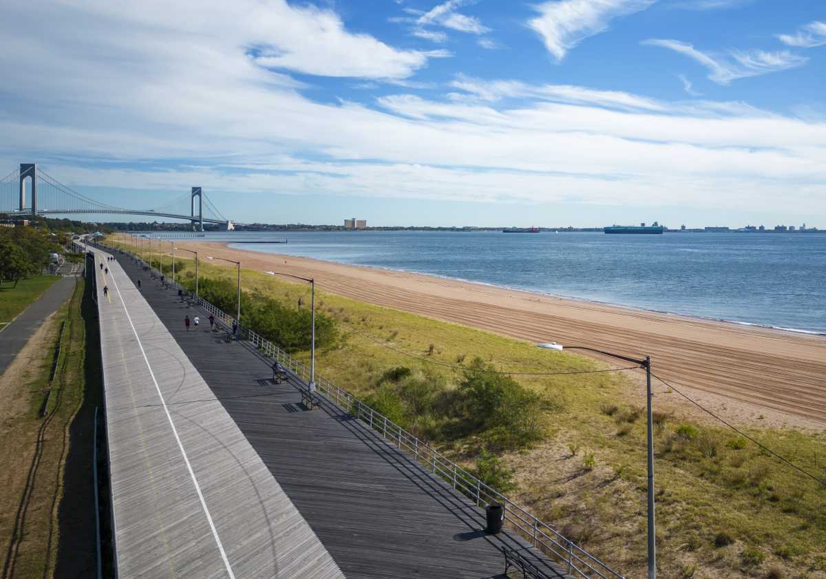 NYC beaches are open for the summer! Here's a full rundown. 6 The vast boardwalk and beach on South Beach in Staten Island.