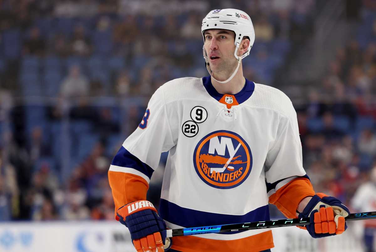Zdeno Chara Islanders Hall of Fame