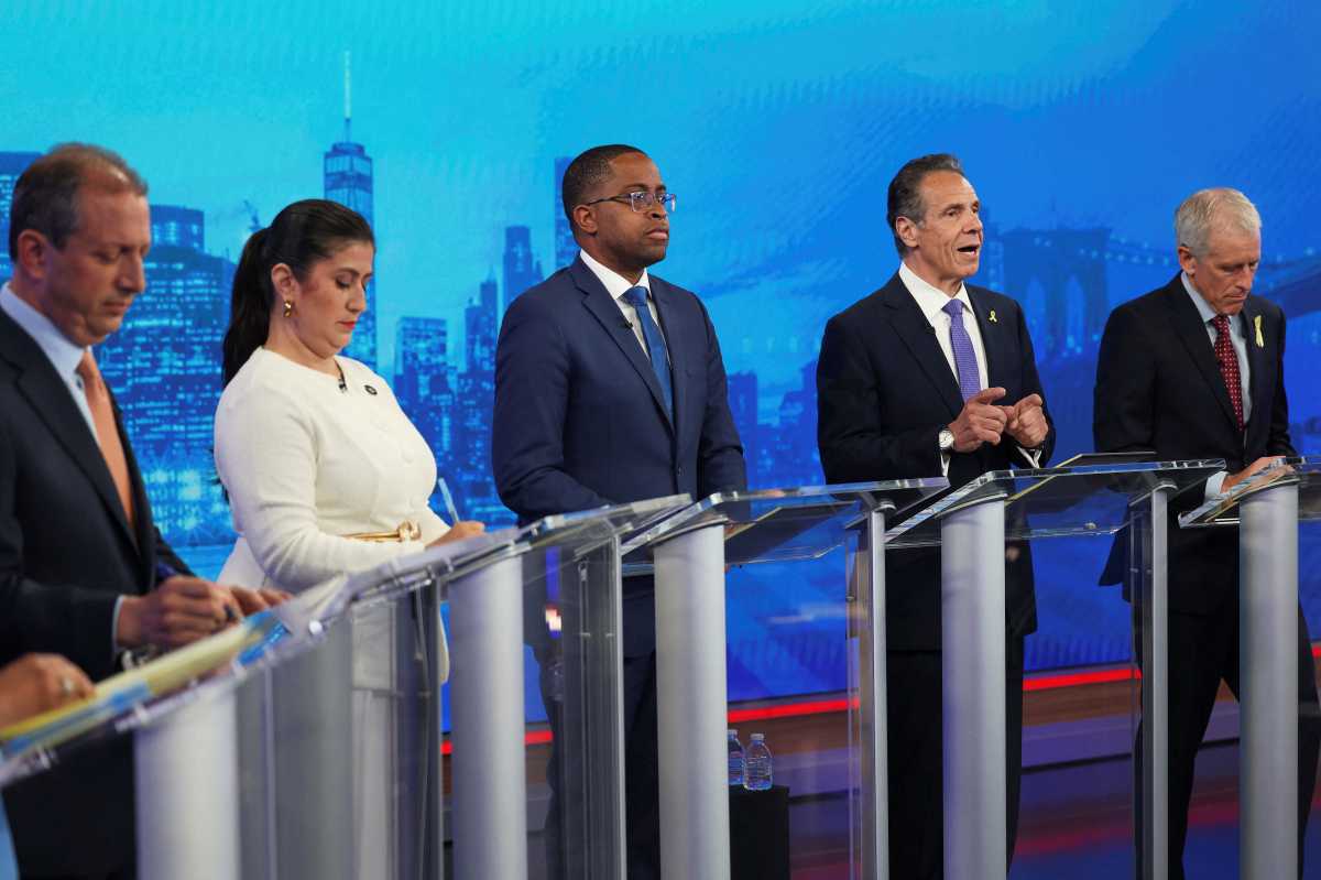 NYC Mayor's Race: Rivals rip into frontrunner Cuomo during first Democratc primary debate 3
