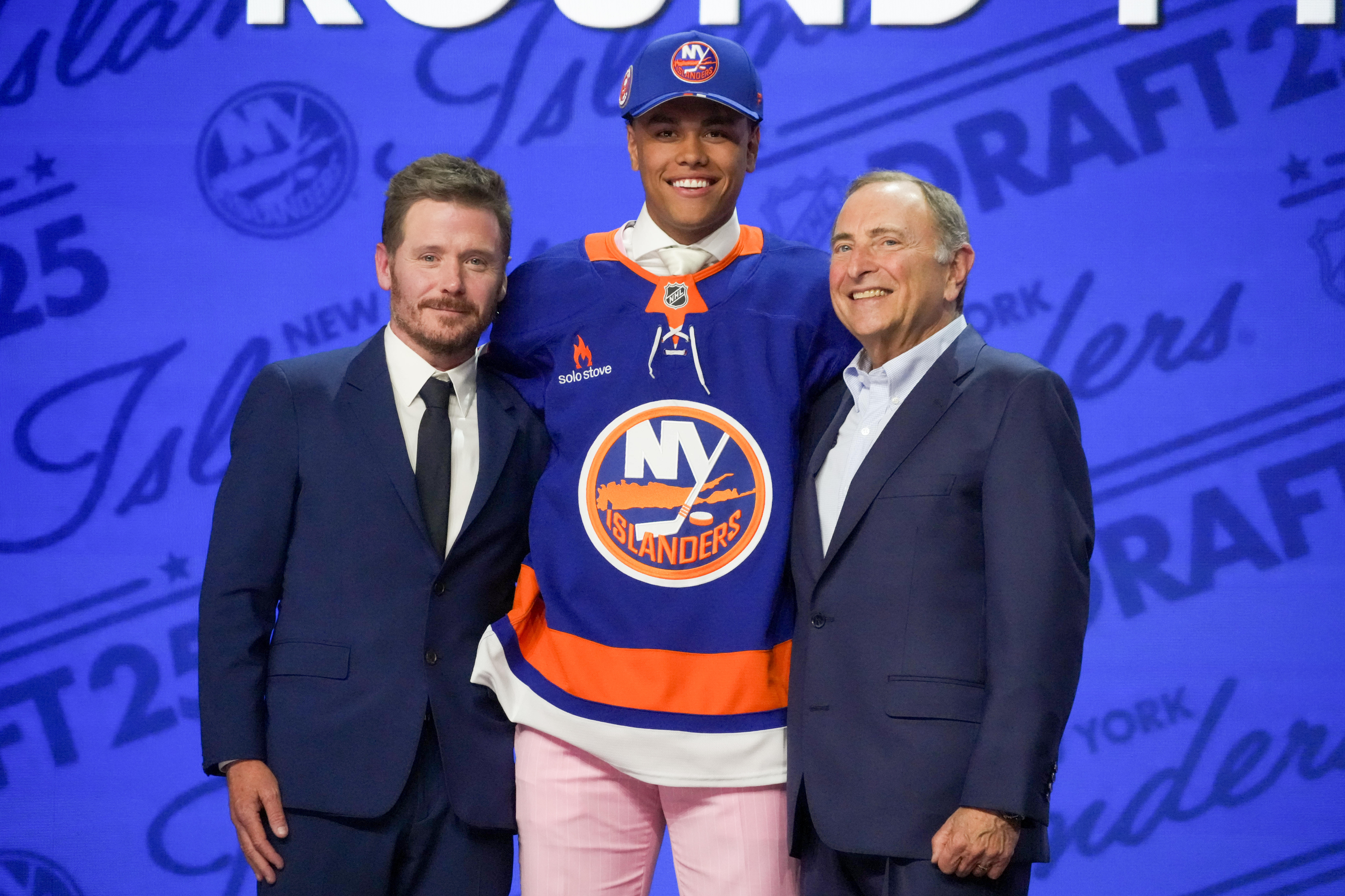 Kashawn Aitcheson Islanders NHL Draft