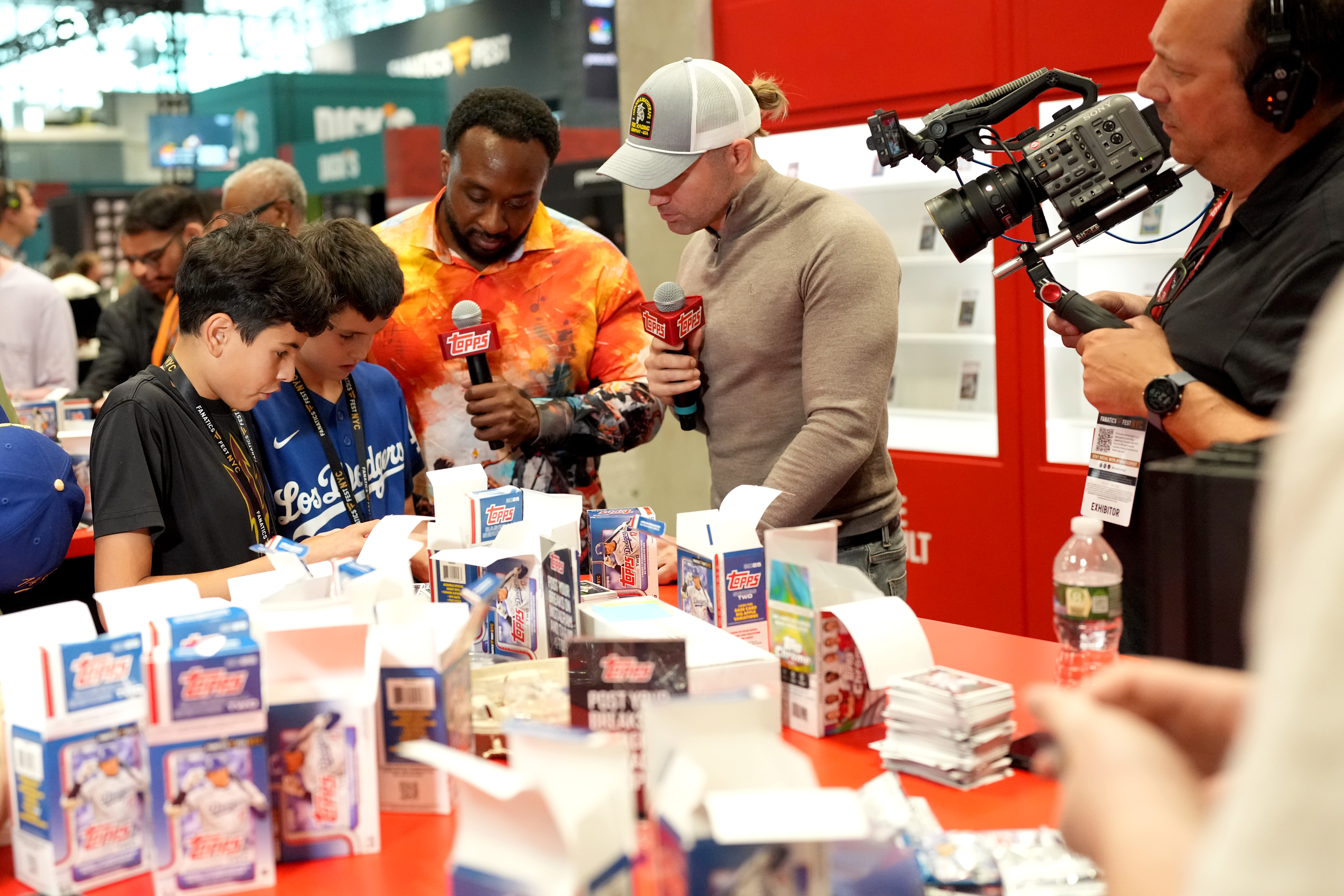 New York sports card shops discuss past, present, future of collecting at Fanatics Fest 3