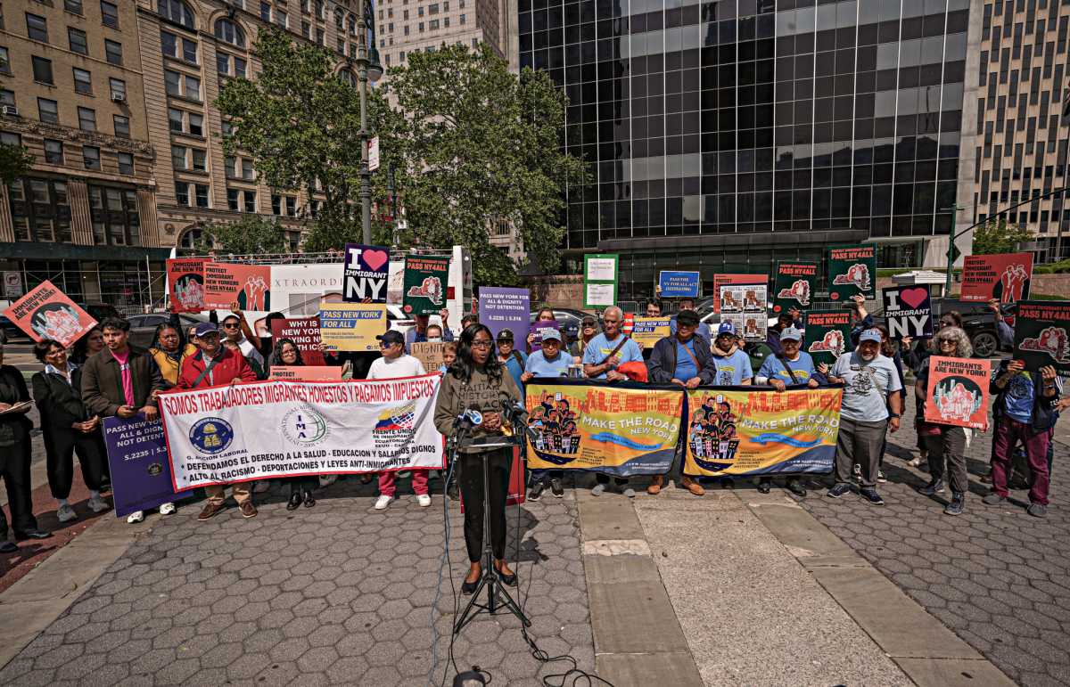 Irate NYC pols rally against recent ICE arrests in Lower Manhattan, blame City Hall for inaction: 'History will judge us' 6