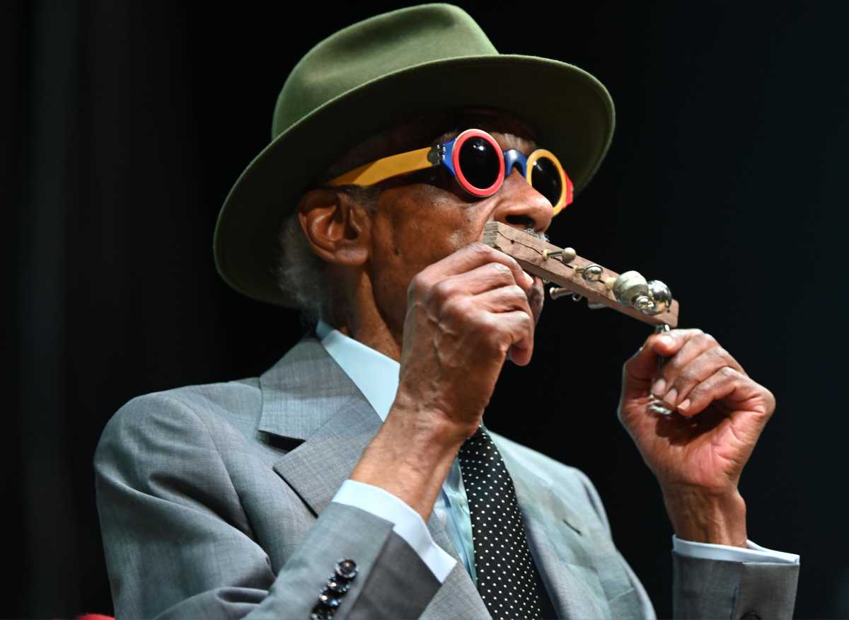 Jazz legend Roscoe Mitchell performs during the 2025 Vision Fest.
