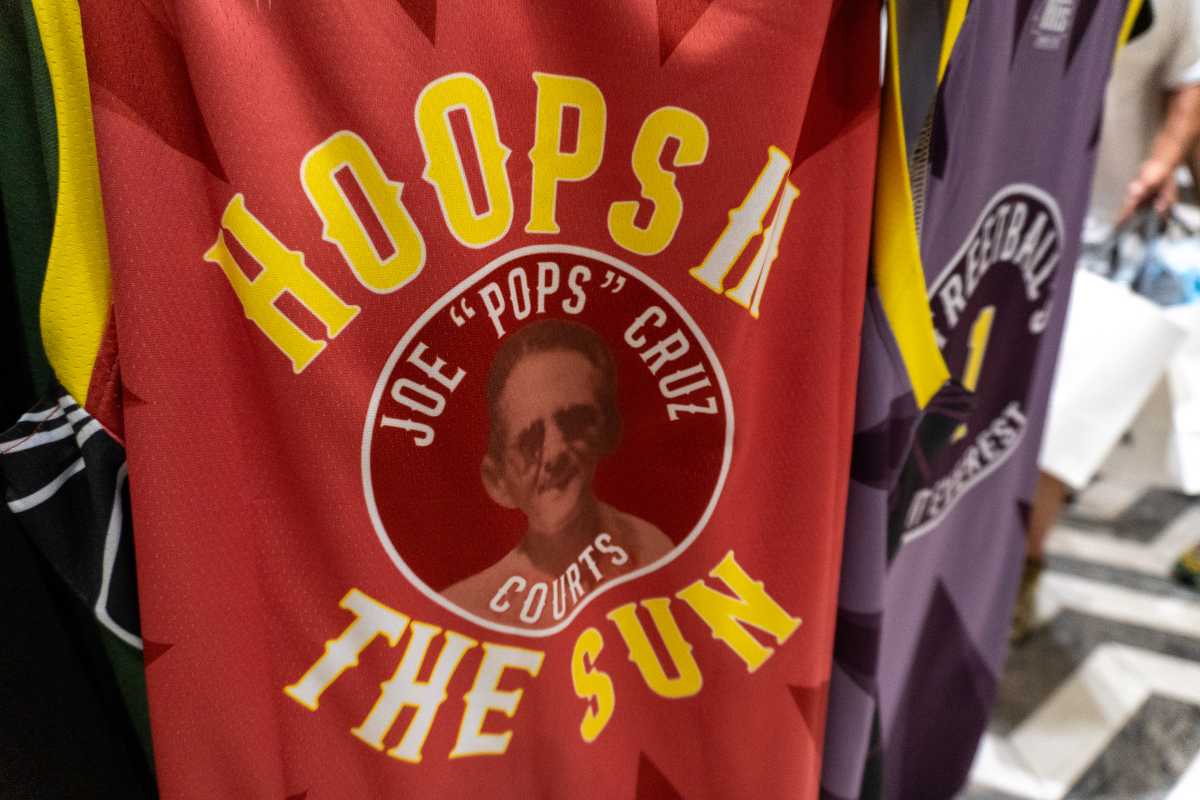 Hoops in the Sun Joe "Pops" Cruz