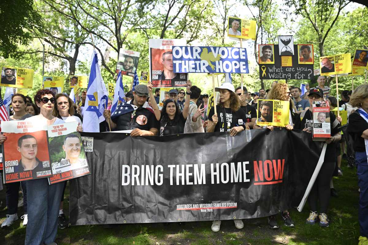 Rally for release of Israeli hostages