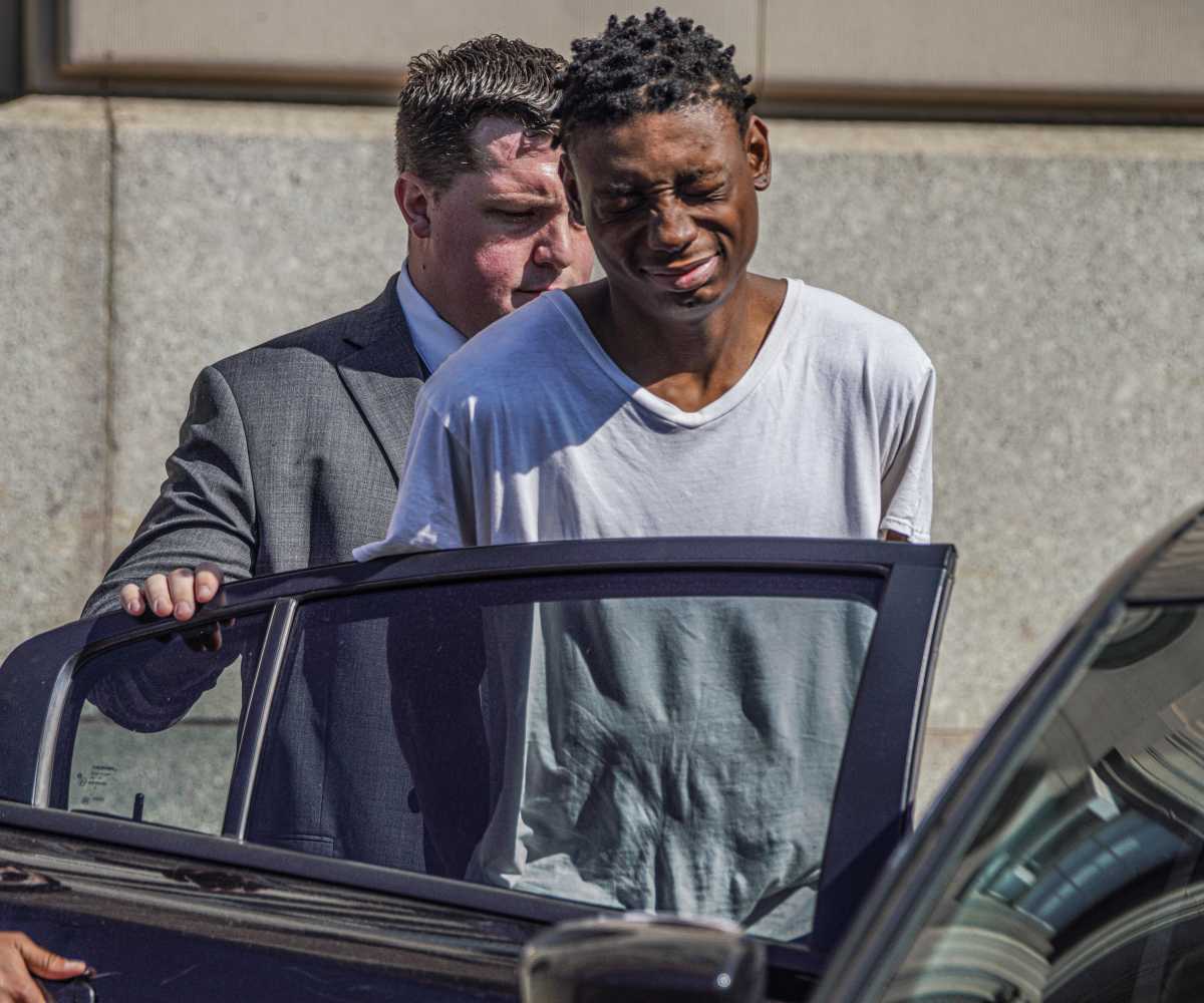 Bronx suspect smiles after being accused of stomping cop in face