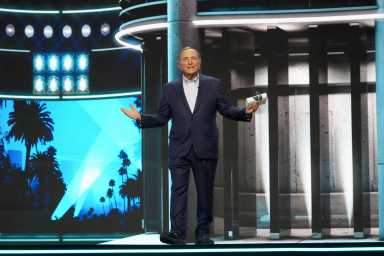 Gary Bettman NHL CBA