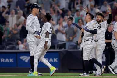 Aaron Judge Yankees walk-off Mariners