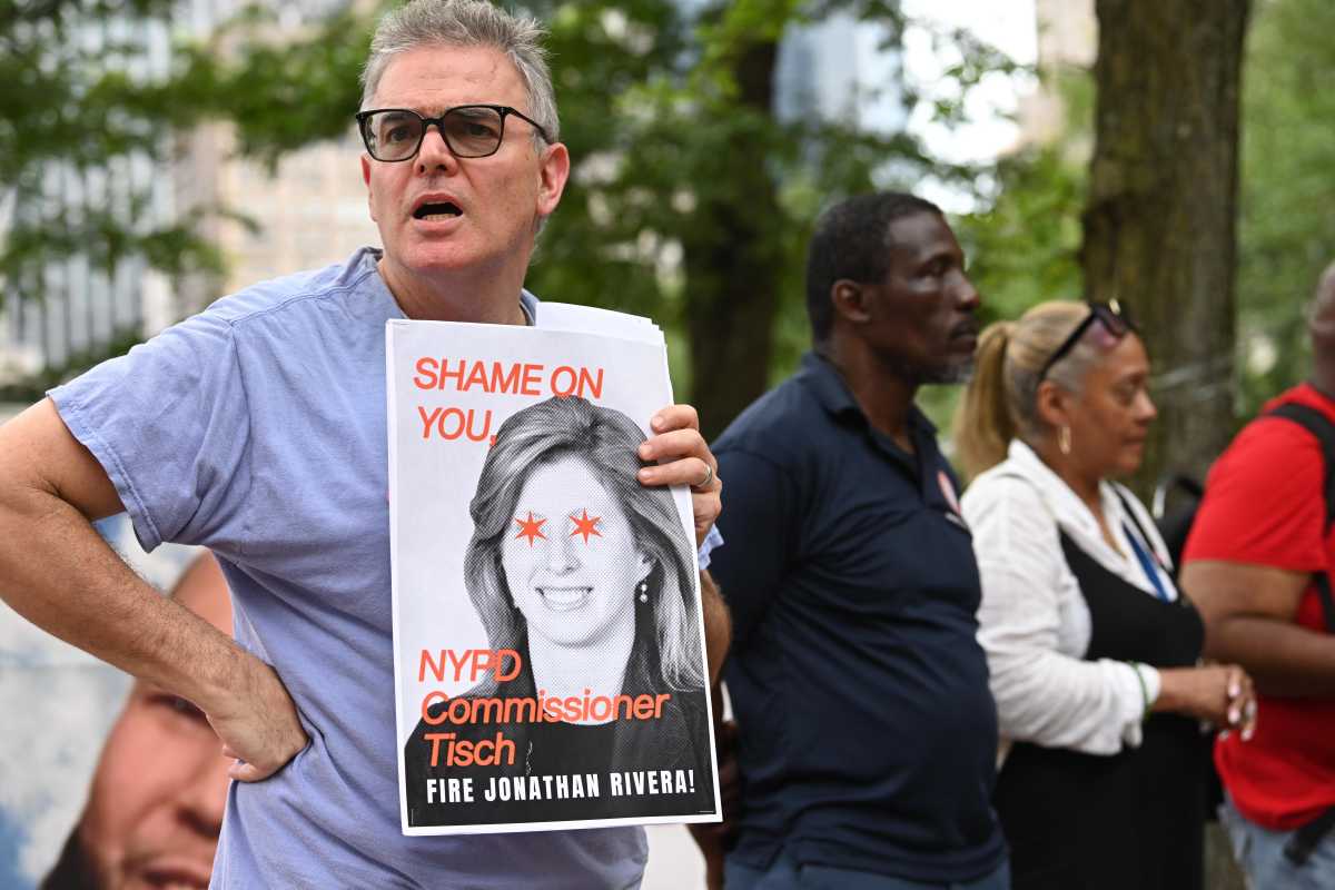 Family weeps after Police Commissioner Tisch says she won't fire cop who shot man during Bronx traffic stop 3