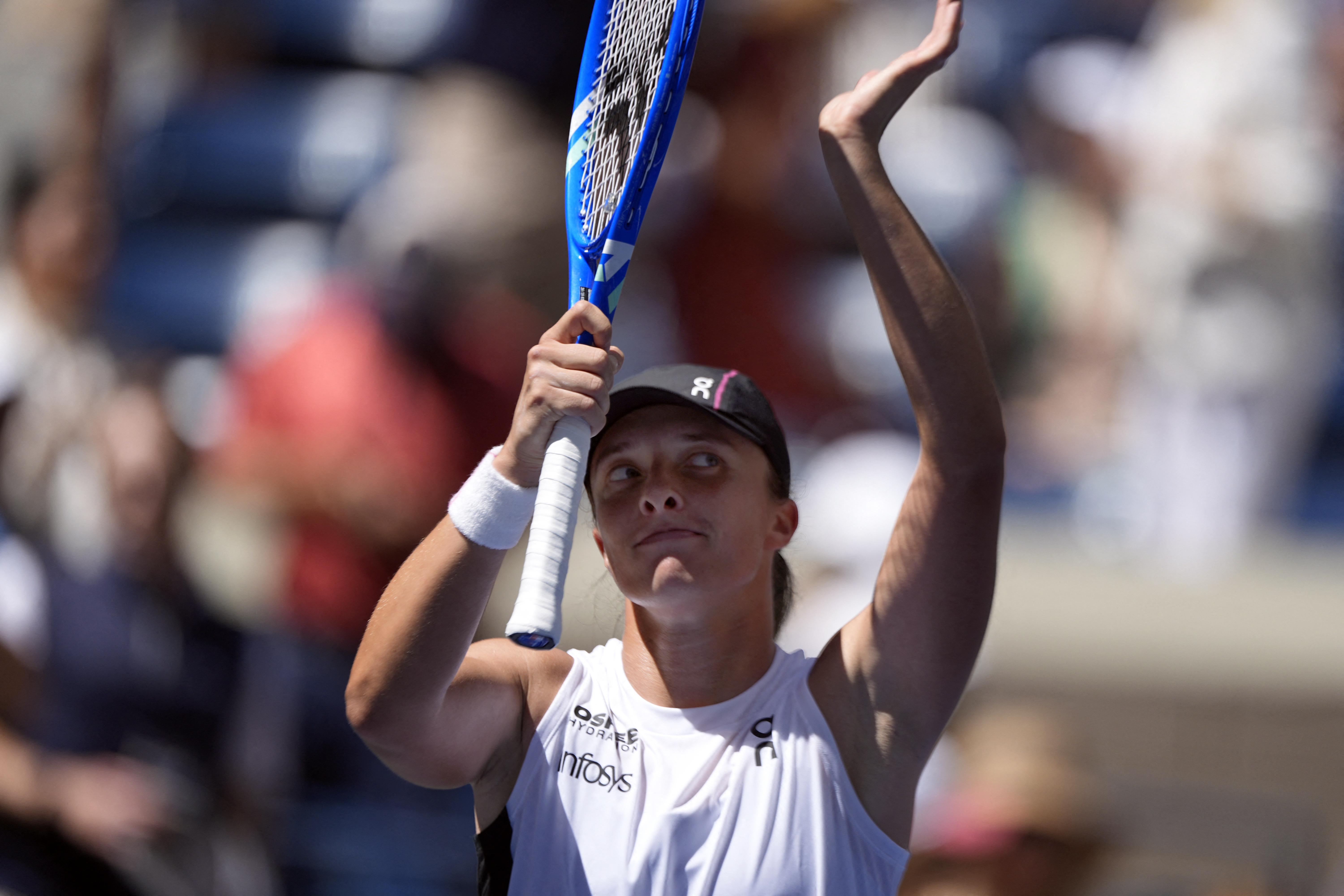 Jannik Sinner, Iga Swiatek cruise to 1st-round victories at 2025 US Open 2 Iga Swiatek US open 1st round 25