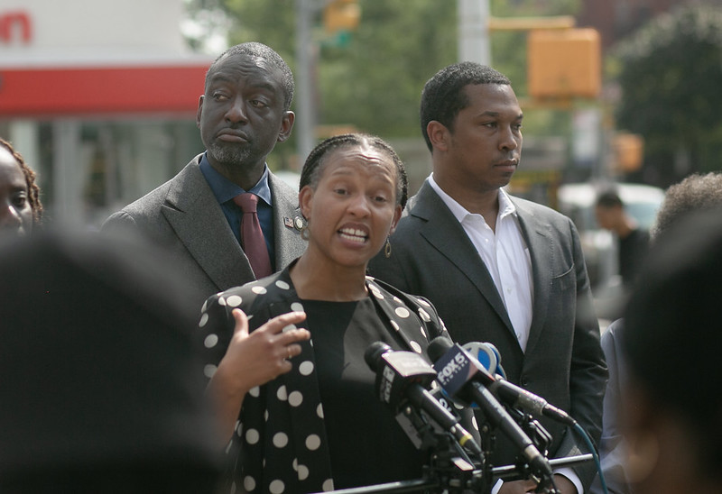 Harlem Legionnaires' outbreak contained, city health officials say but residents demand more transparency | amNewYork