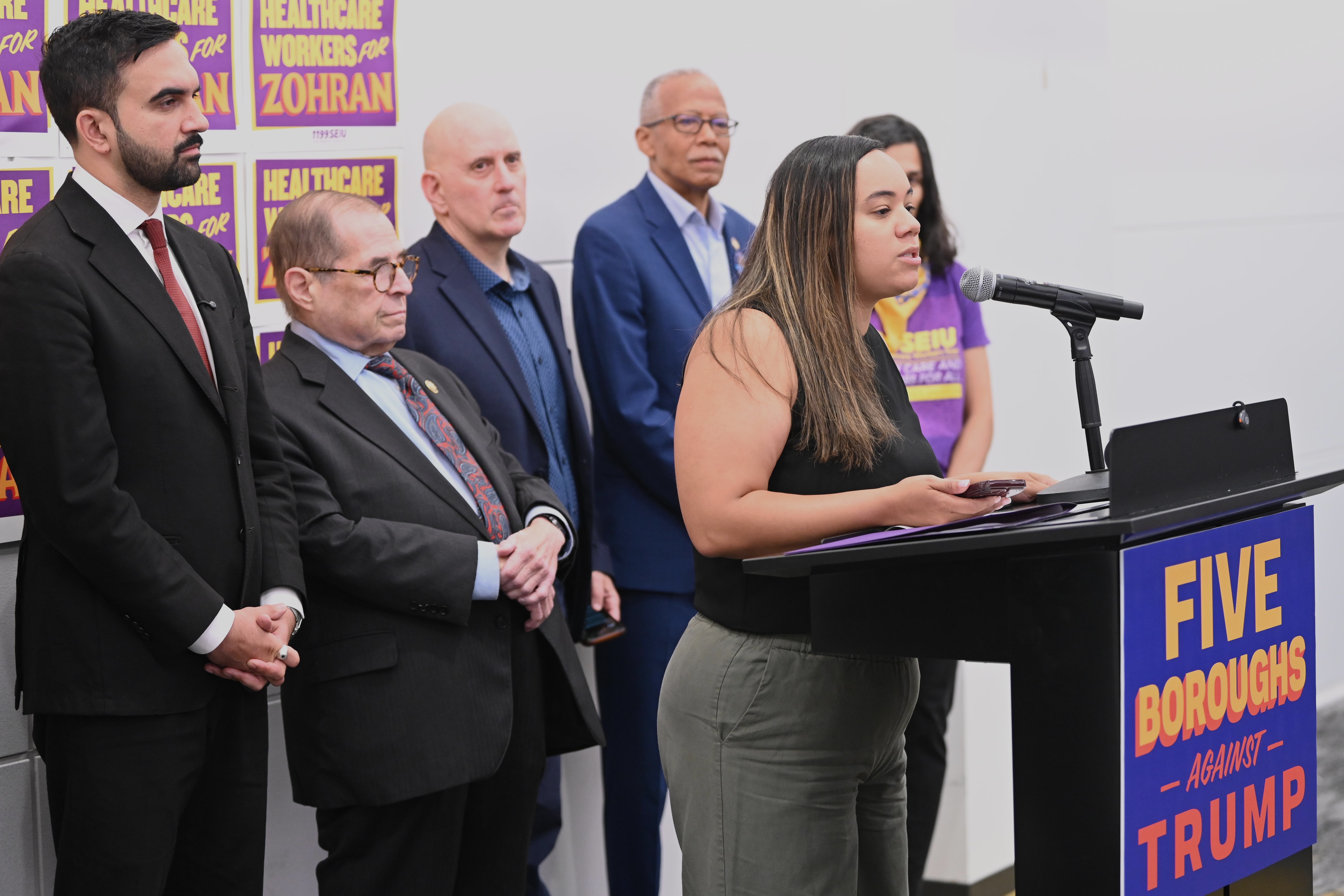 Council member Carmen De La Rosa endorses Assemblyman Zohran Mamdani to be the next mayor of New York City and go up against President Trump's cabinet.