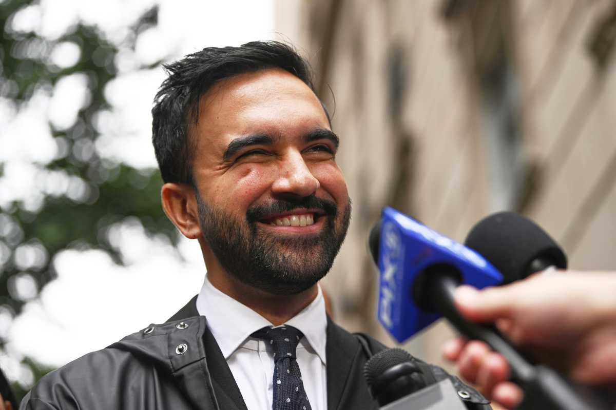 NYC Mayor's Race: Eric Adams labels democratic socialist Mamdani 'a communist,' echoing a frequent Trump attack 2
