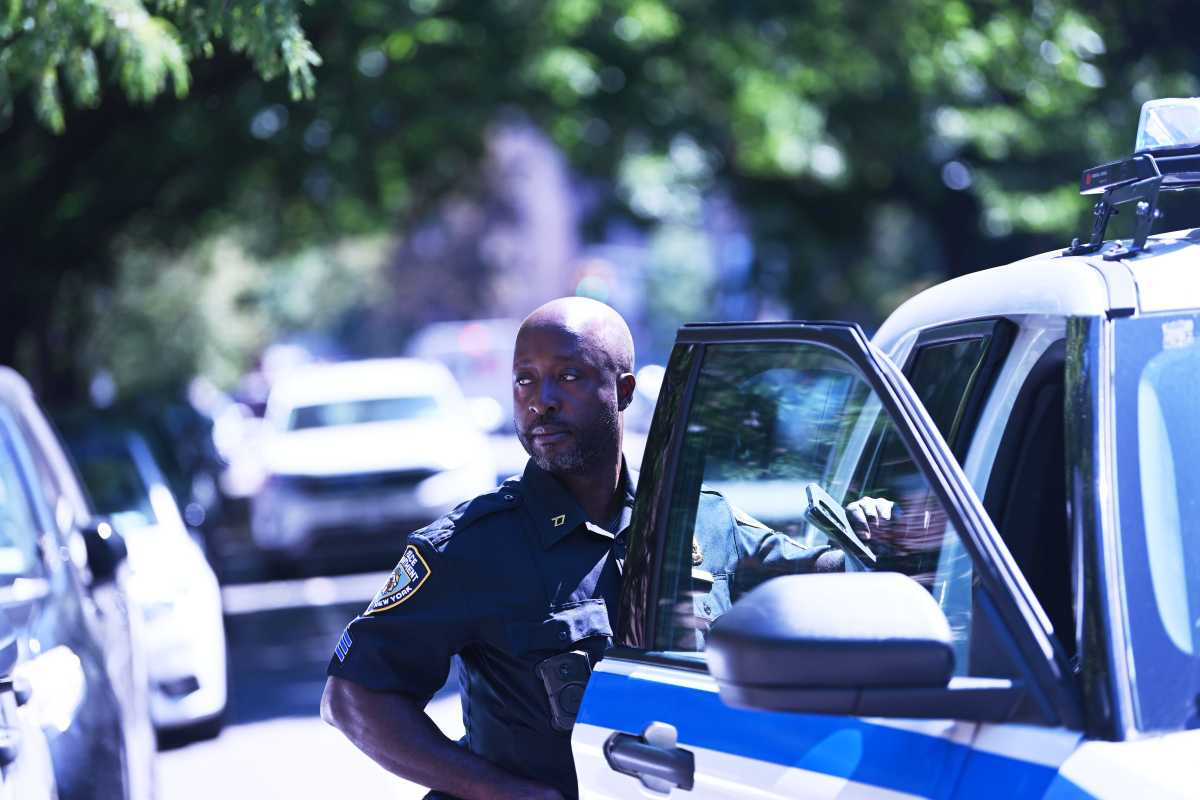 Police officer at scene of Brooklyn shooting