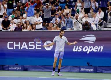 Daniil Medvedev US Open Bonzi